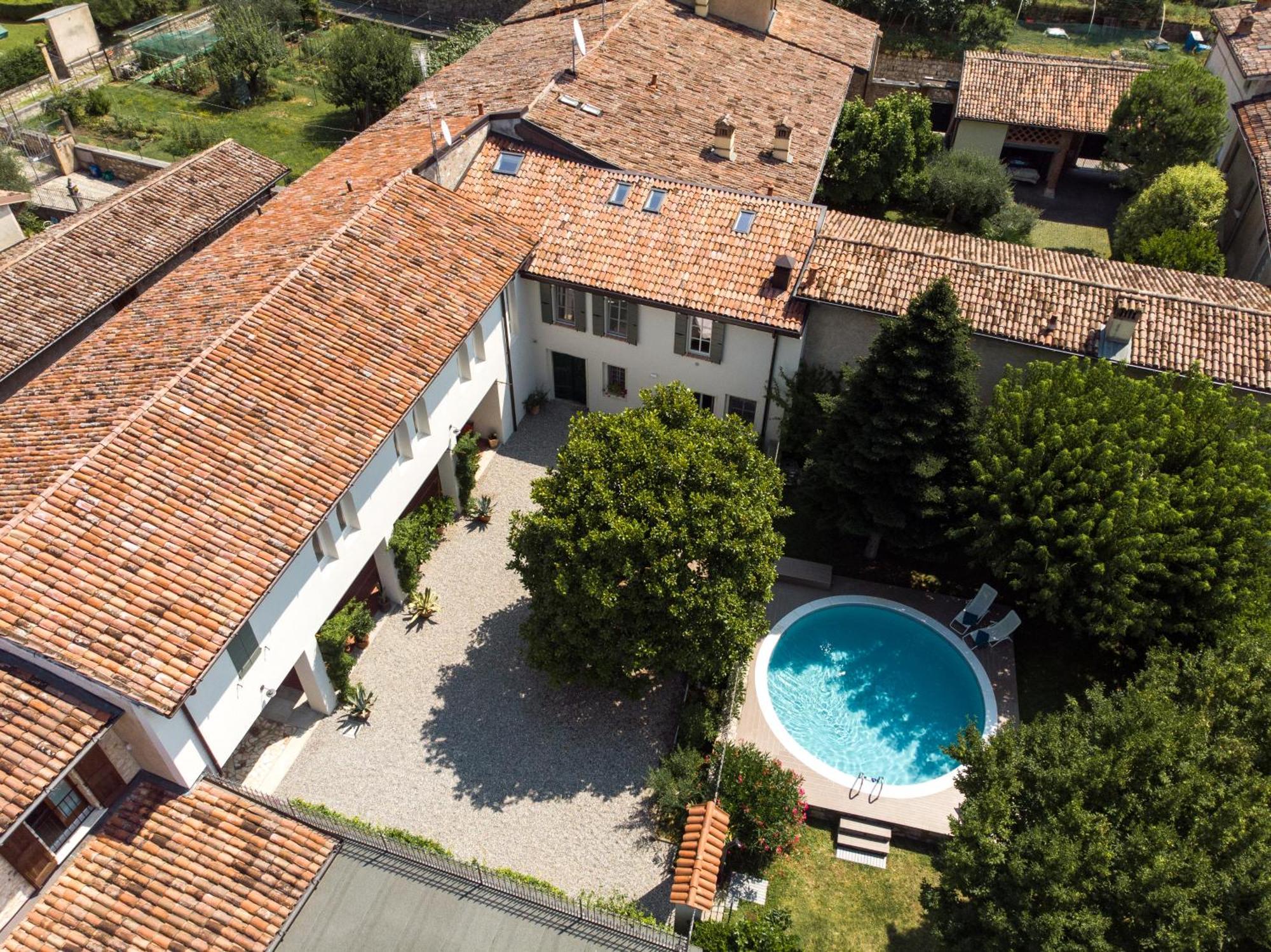 Ome Corte Martinola Bed&Breakfast In Franciacorta المظهر الخارجي الصورة
